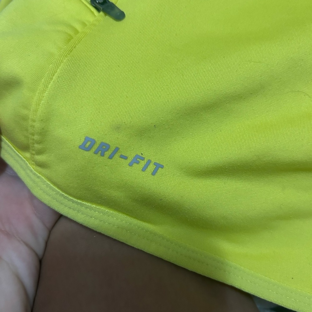 Nike pullover - Picture 4 of 5